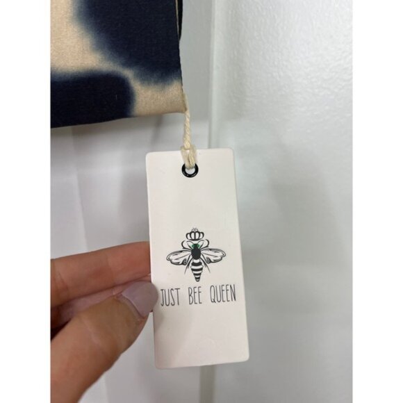 NWT Just Bee Queen Cut Out Satin Harlow One Shoulder Crop Top  Navy Floral - Picture 5 of 10